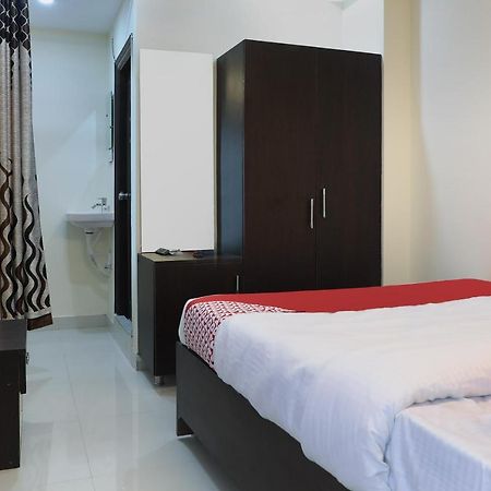 Oyo Way Inn Kondapur  Esterno foto