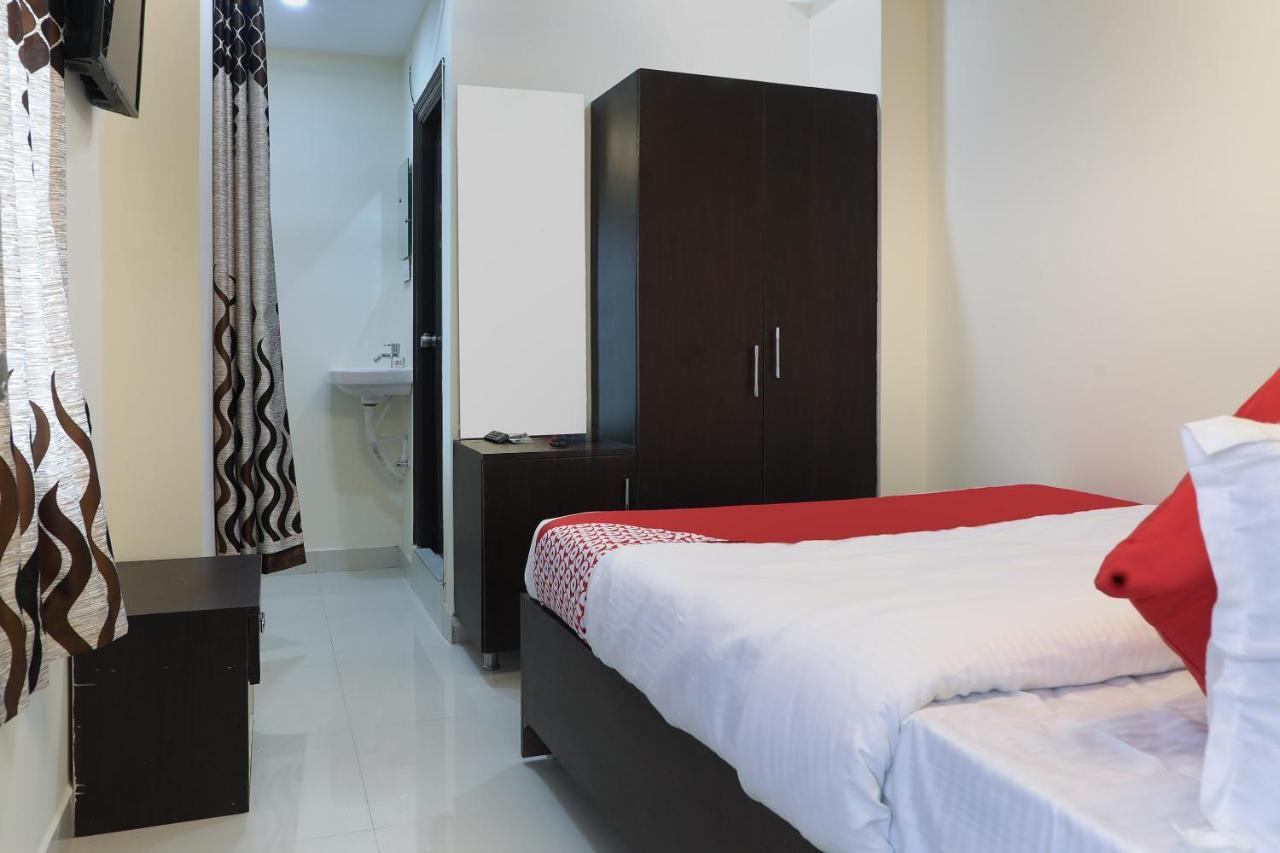 Oyo Way Inn Kondapur  Esterno foto
